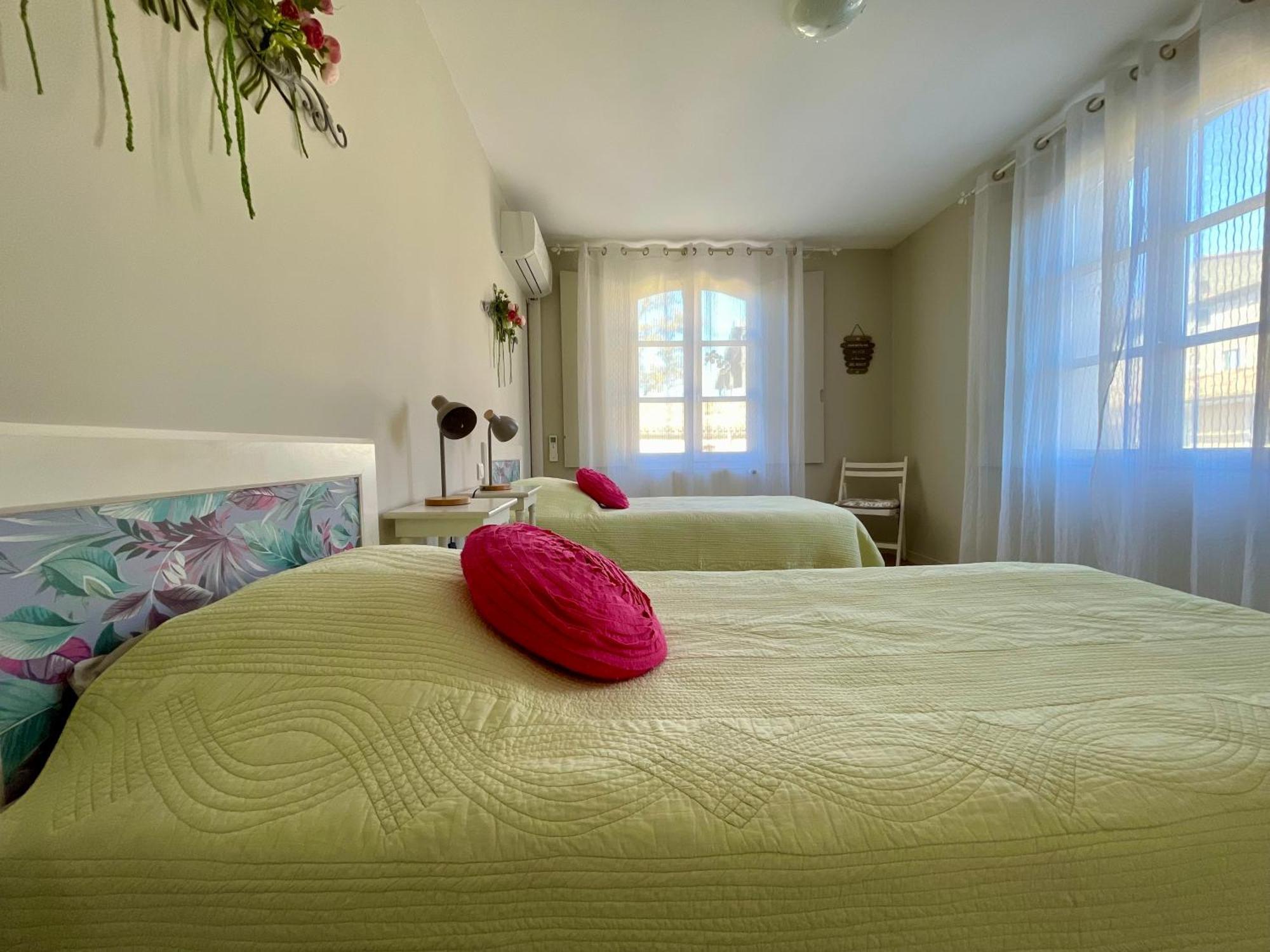 Cote Cite Appartements - Parking Prive - 100M Cite Medievale Καρκασόν Δωμάτιο φωτογραφία